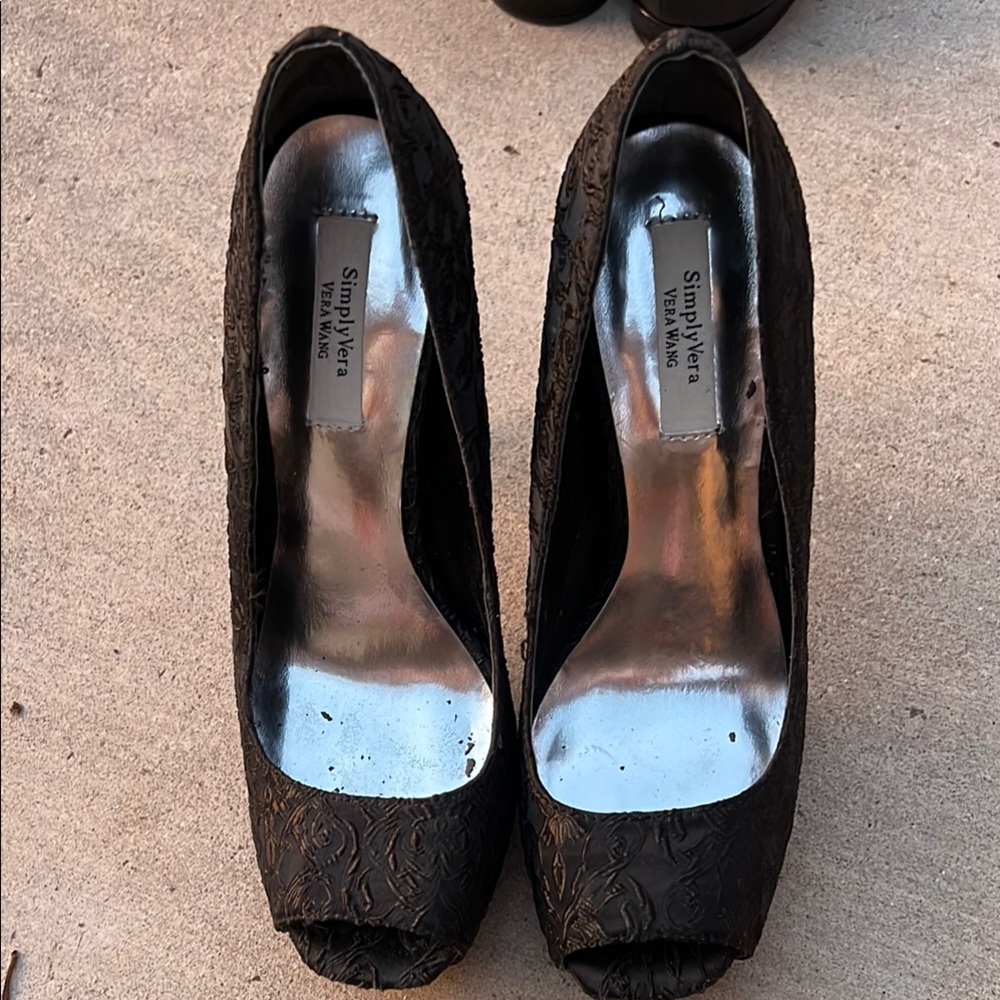 Black Textured Women's Heels